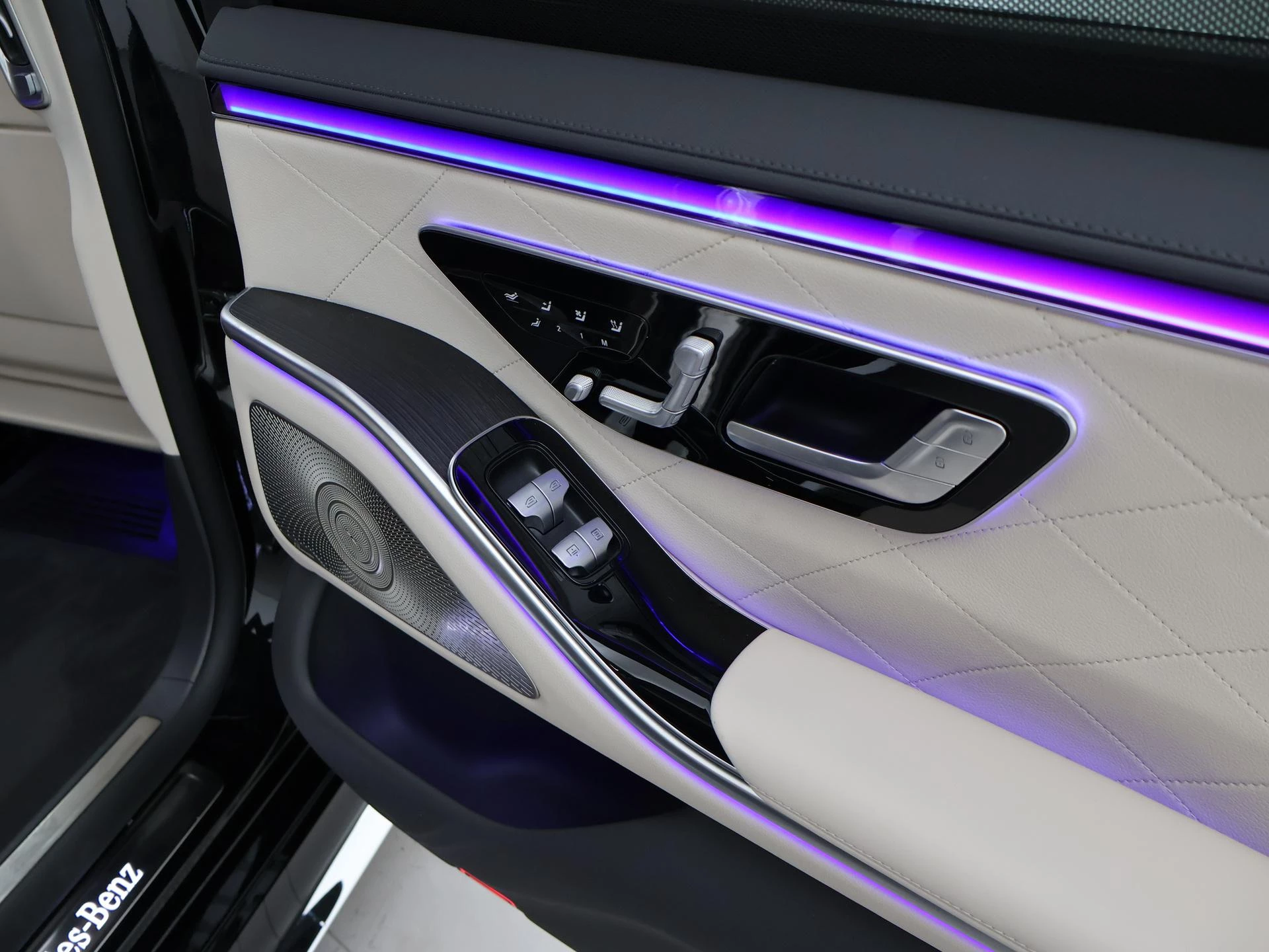 Hoofdafbeelding Mercedes-Benz S-Klasse