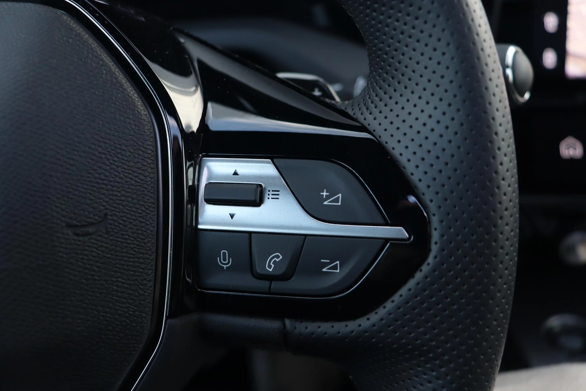 Hoofdafbeelding Peugeot 408