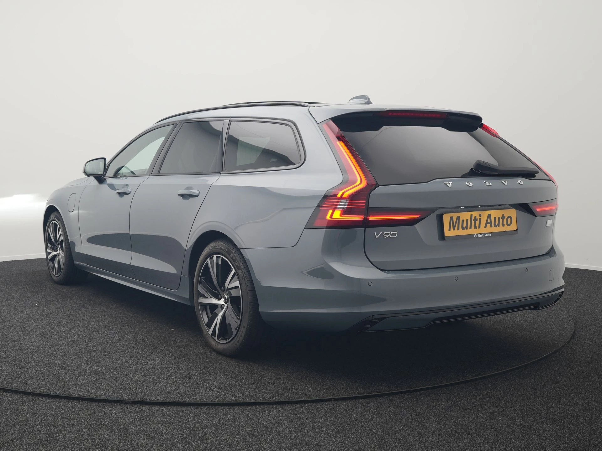 Hoofdafbeelding Volvo V90
