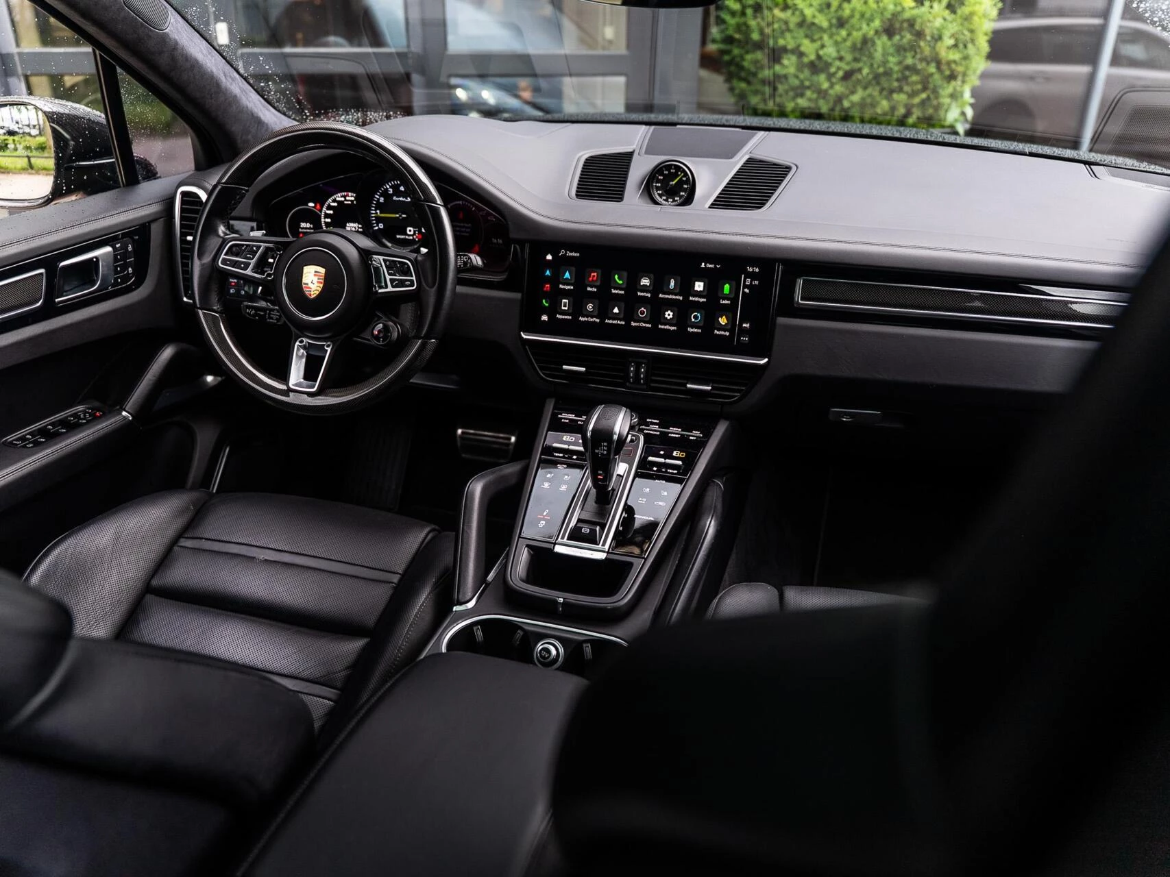 Hoofdafbeelding Porsche Cayenne