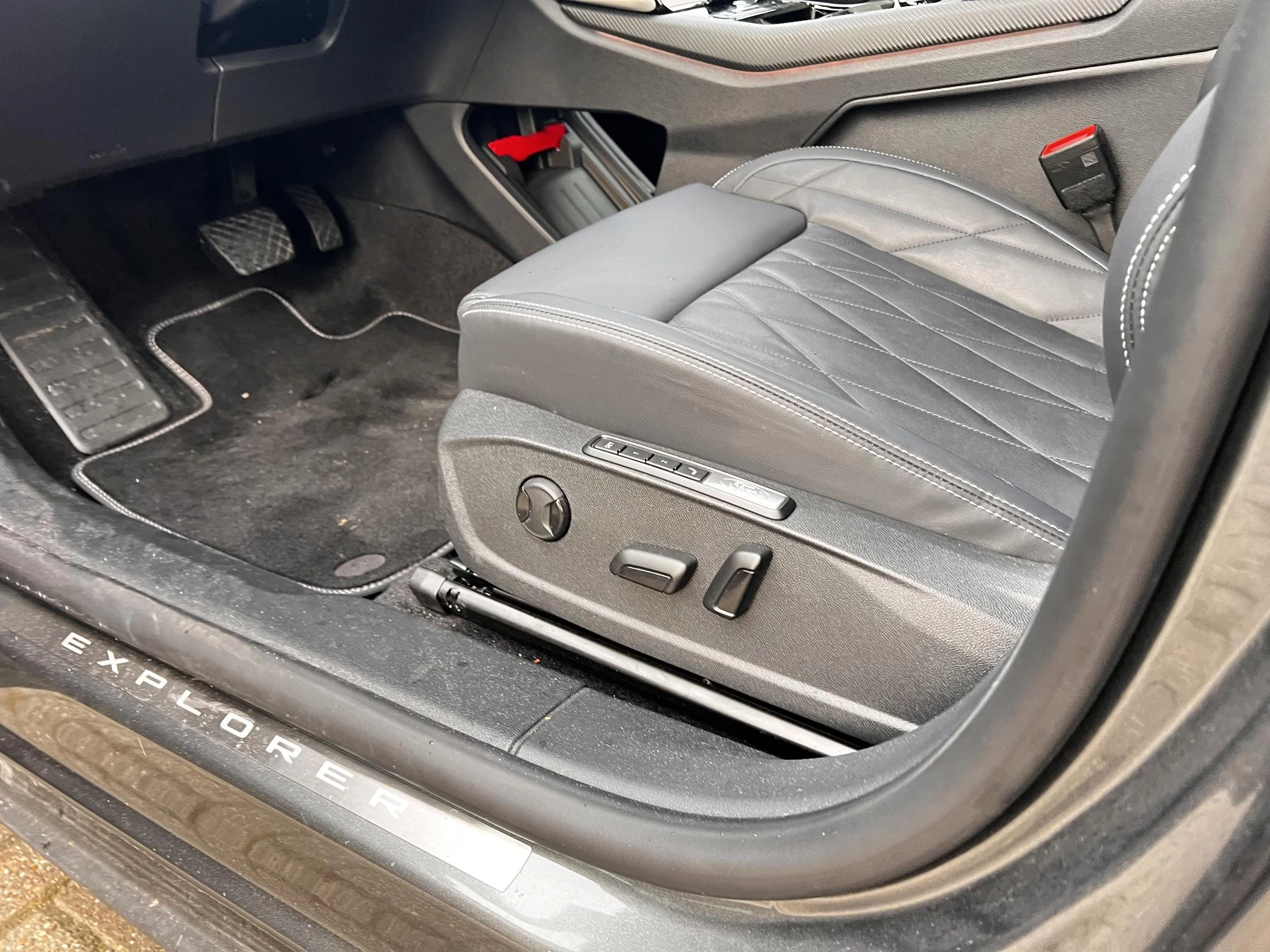 Hoofdafbeelding Ford Explorer