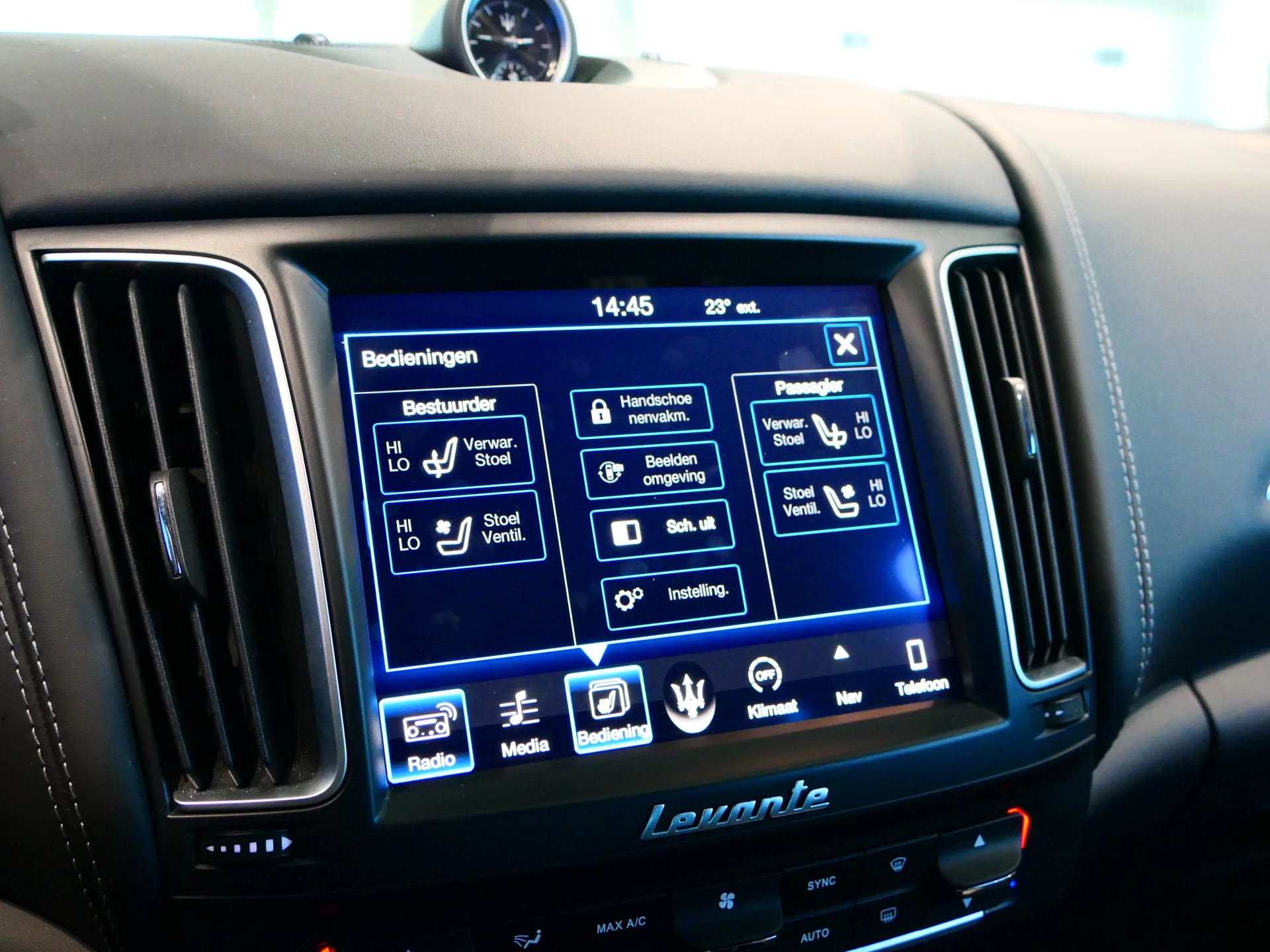 Hoofdafbeelding Maserati Levante