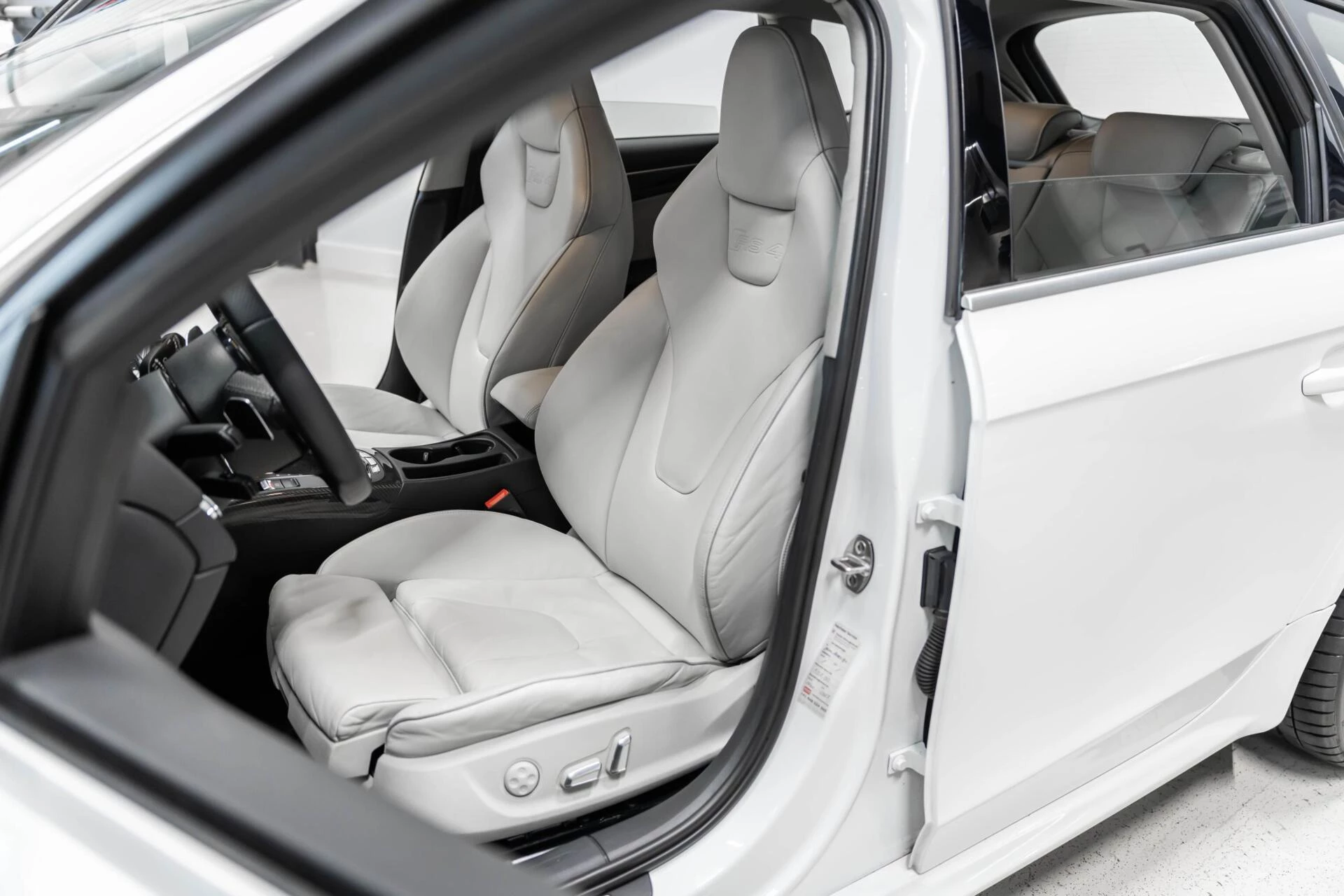 Hoofdafbeelding Audi RS4