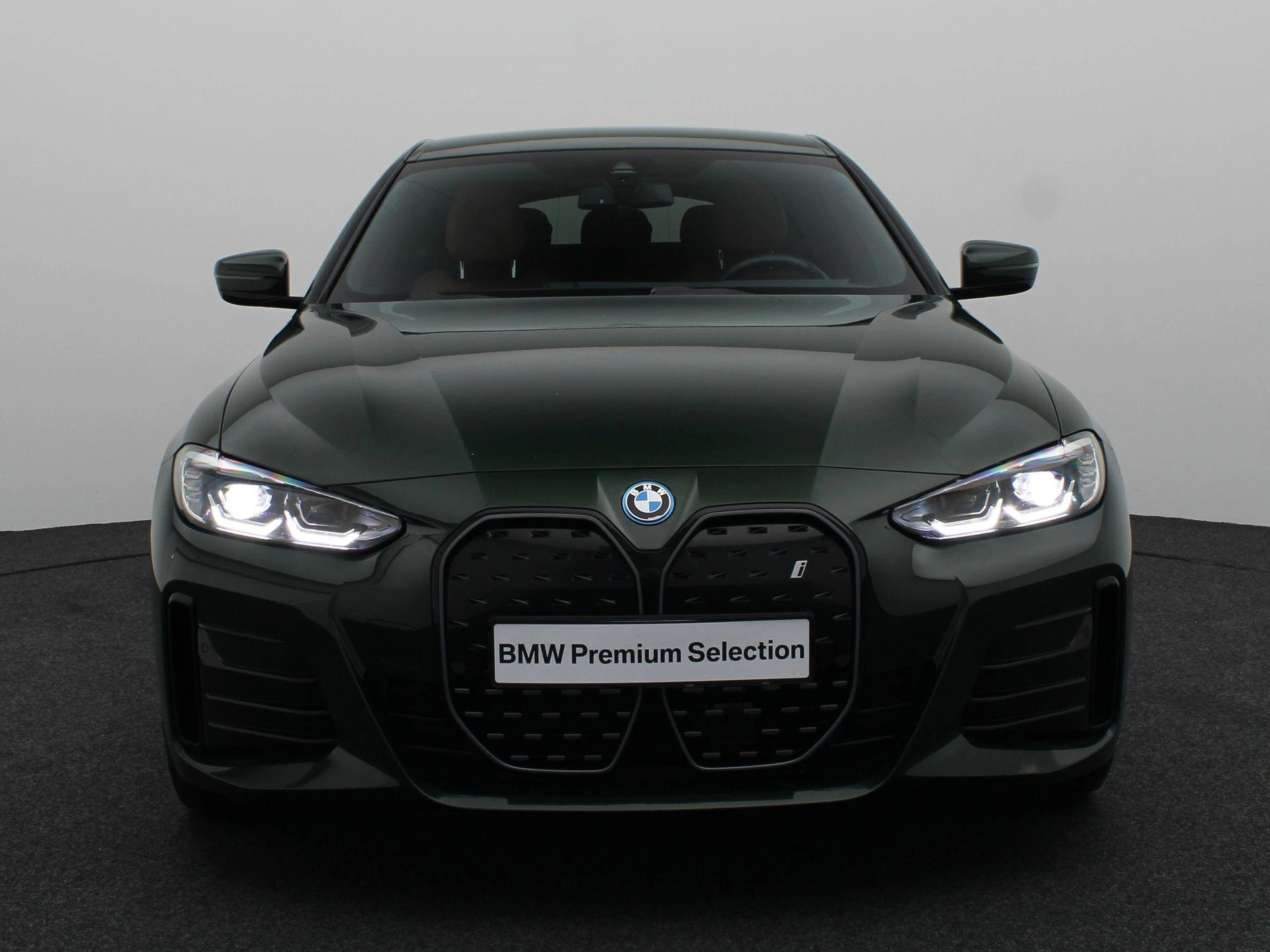 Hoofdafbeelding BMW i4