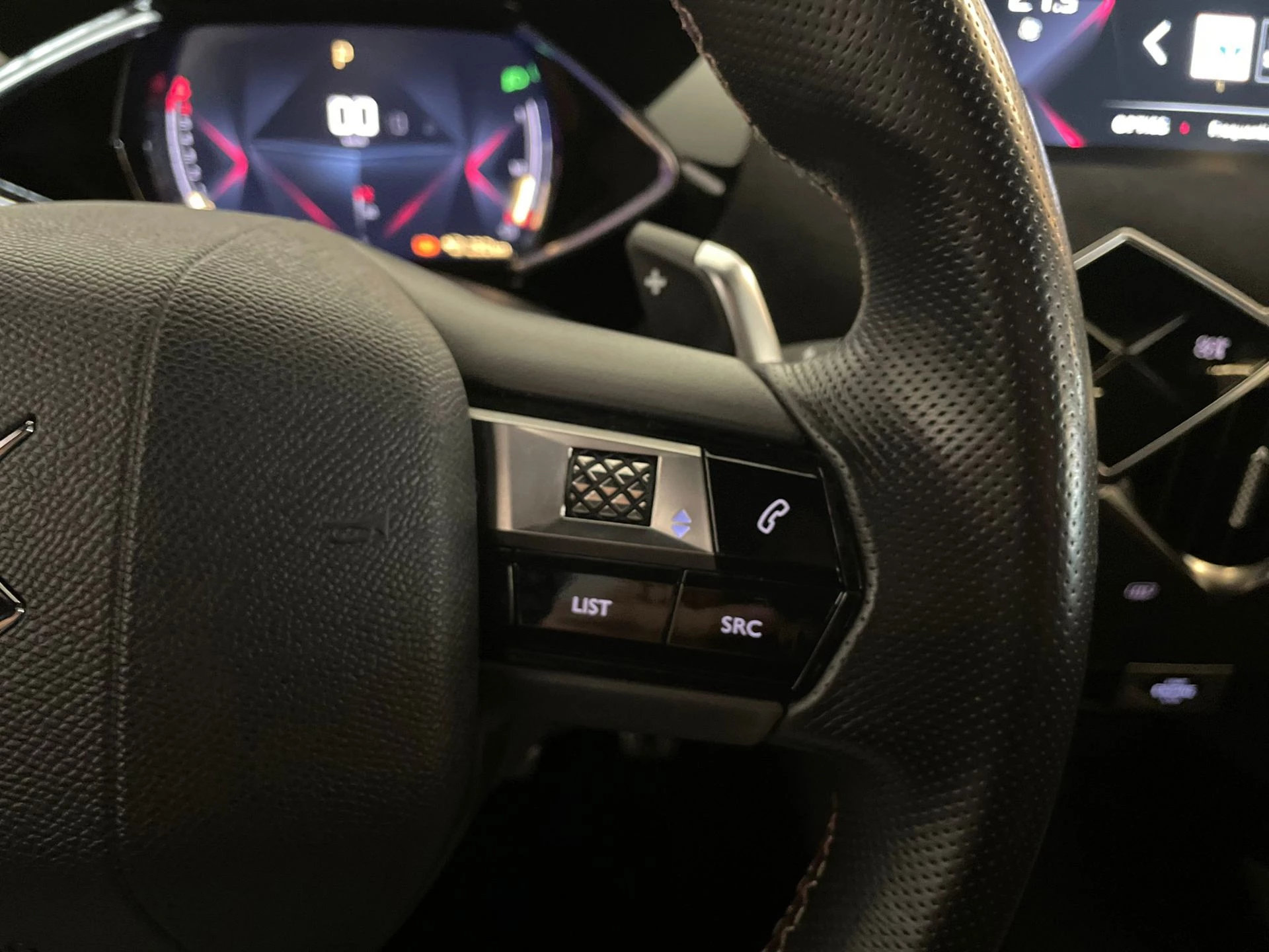 Hoofdafbeelding DS DS 3