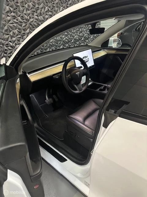 Hoofdafbeelding Tesla Model Y