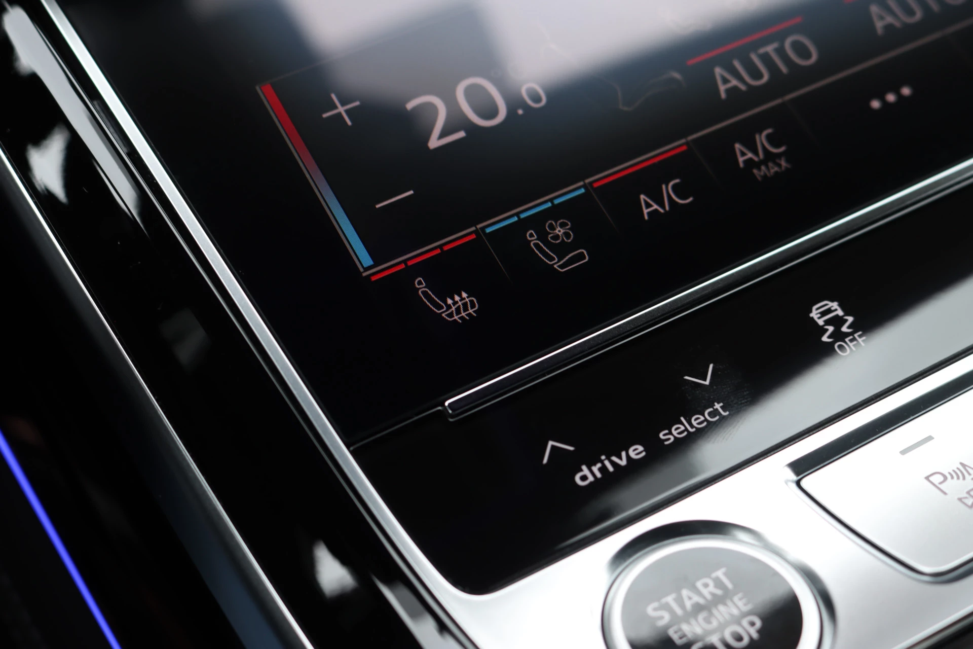 Hoofdafbeelding Audi A8