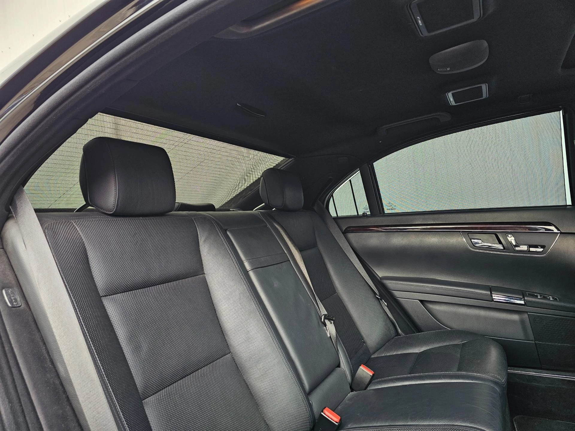 Hoofdafbeelding Mercedes-Benz S-Klasse