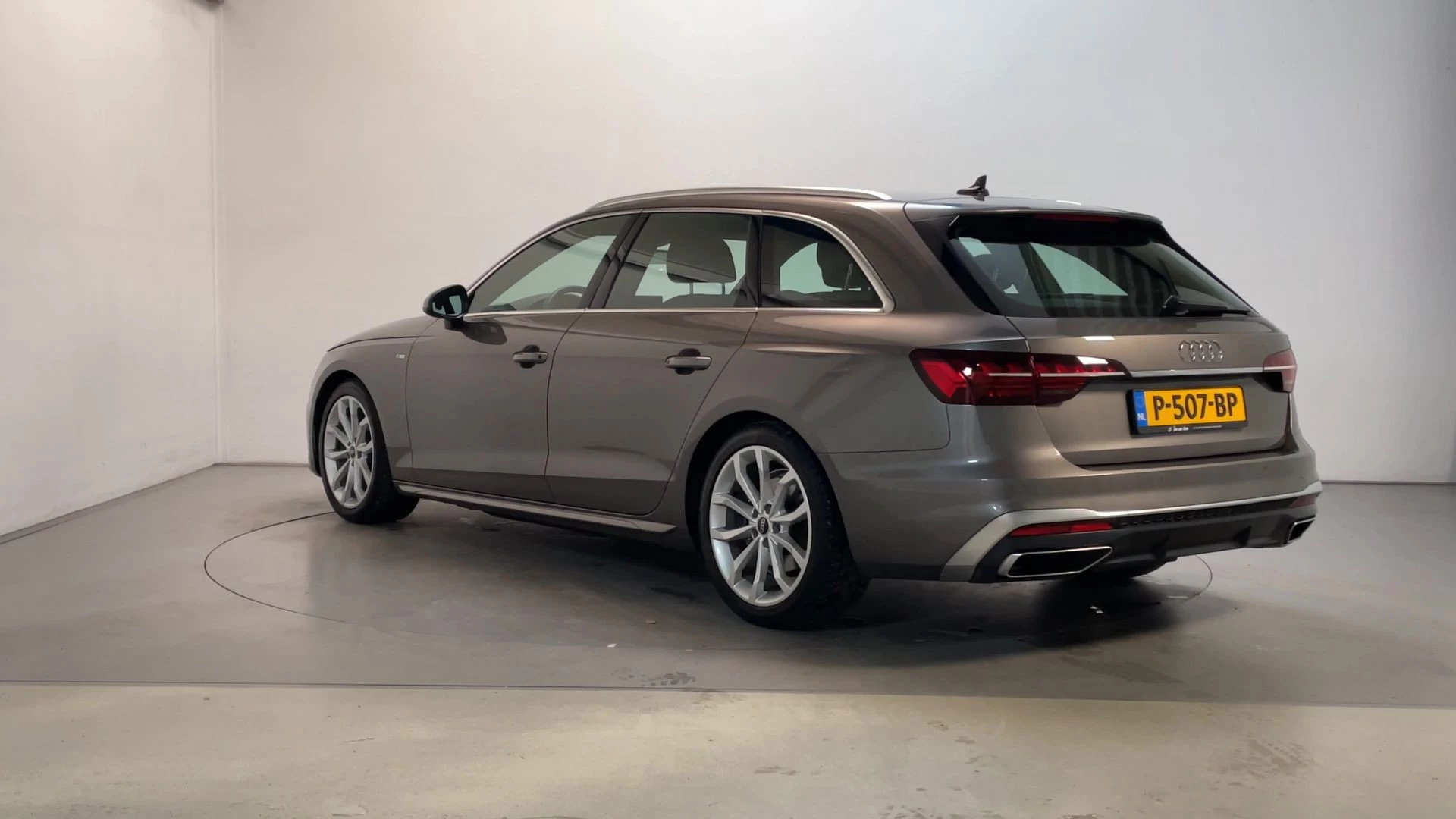 Hoofdafbeelding Audi A4