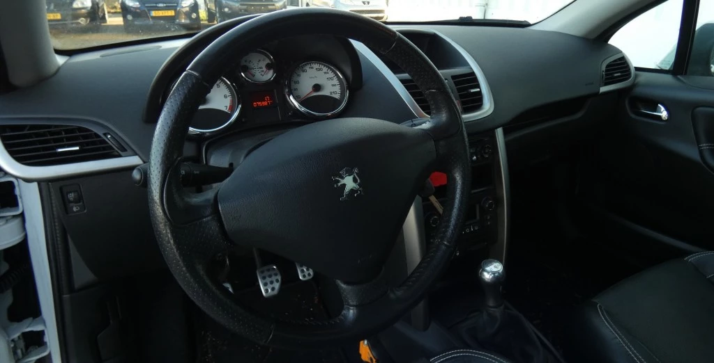 Hoofdafbeelding Peugeot 207