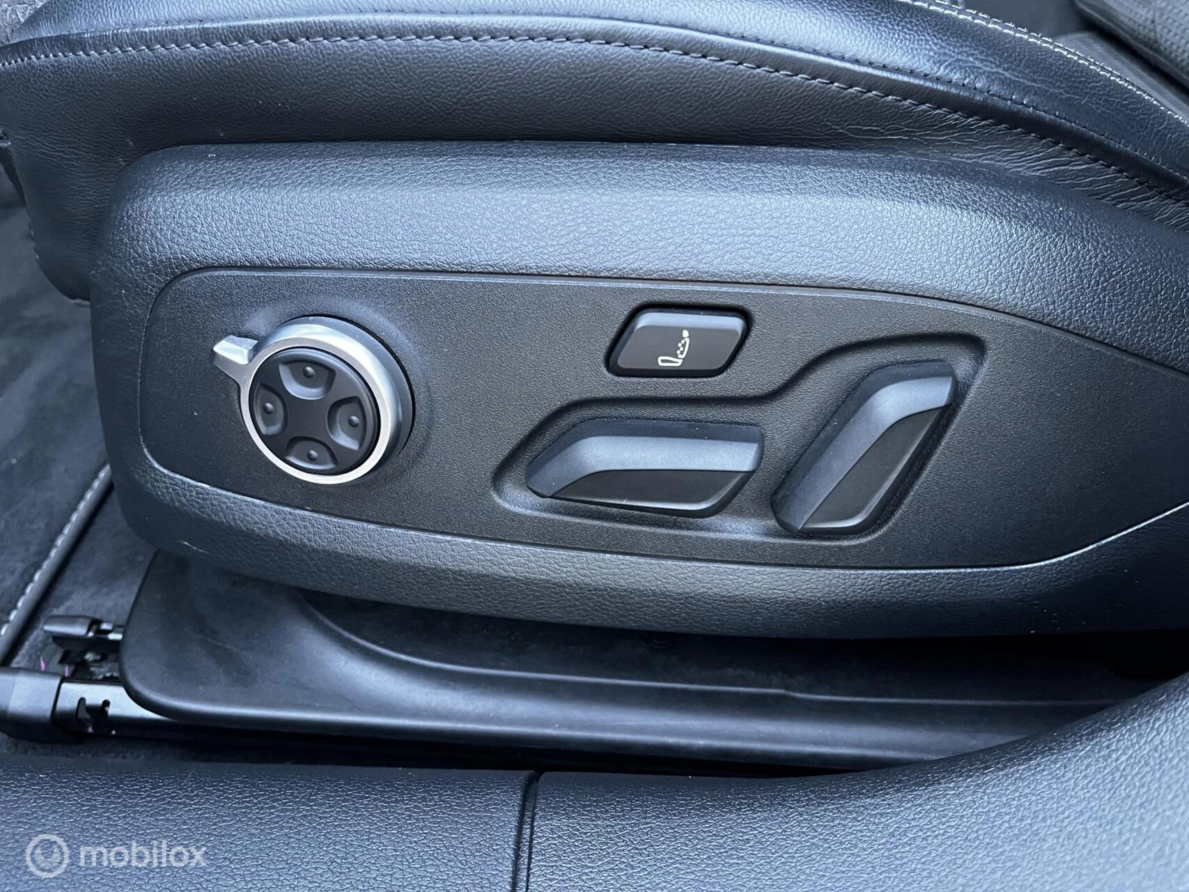 Hoofdafbeelding Audi S4