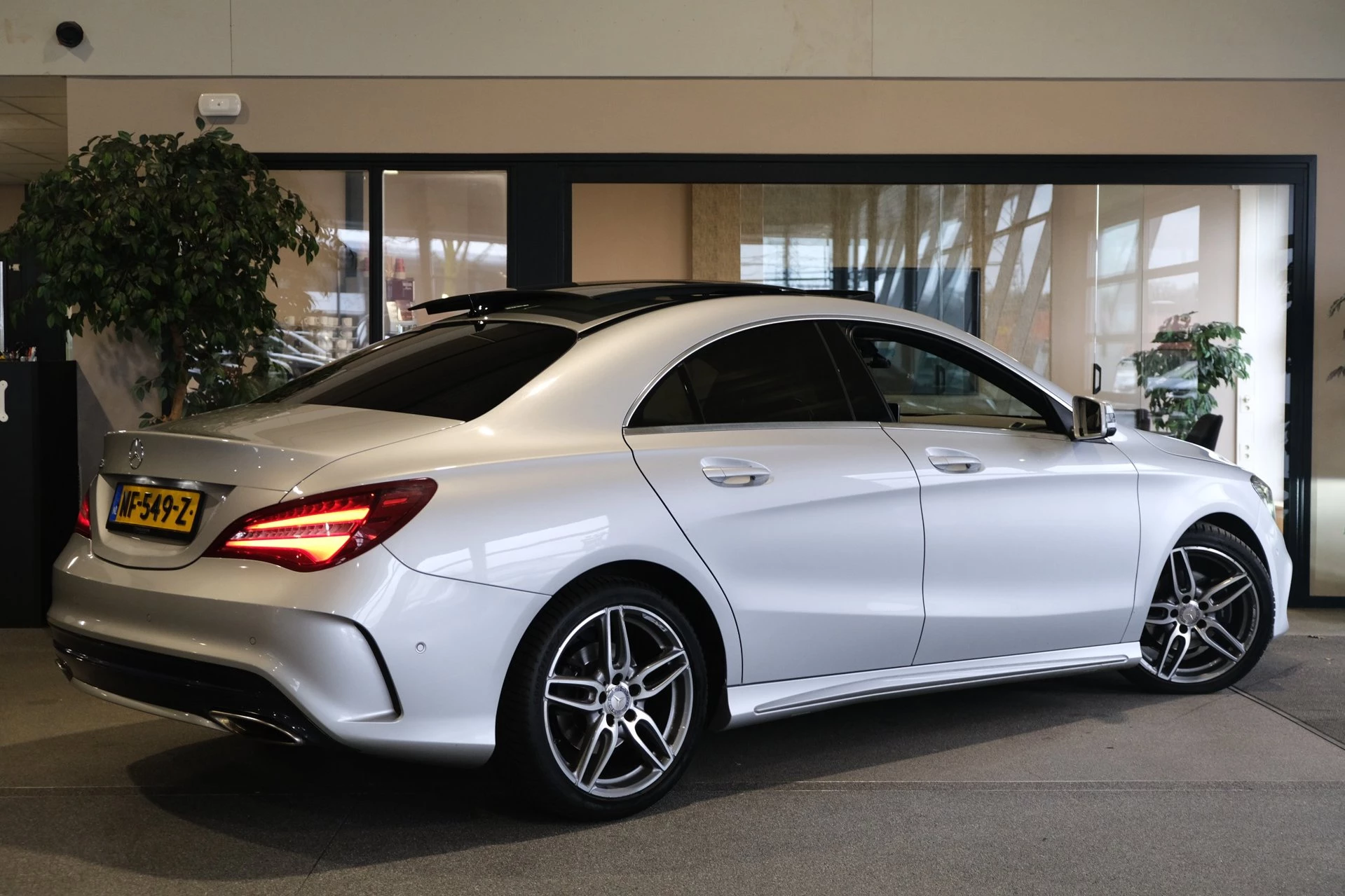 Hoofdafbeelding Mercedes-Benz CLA