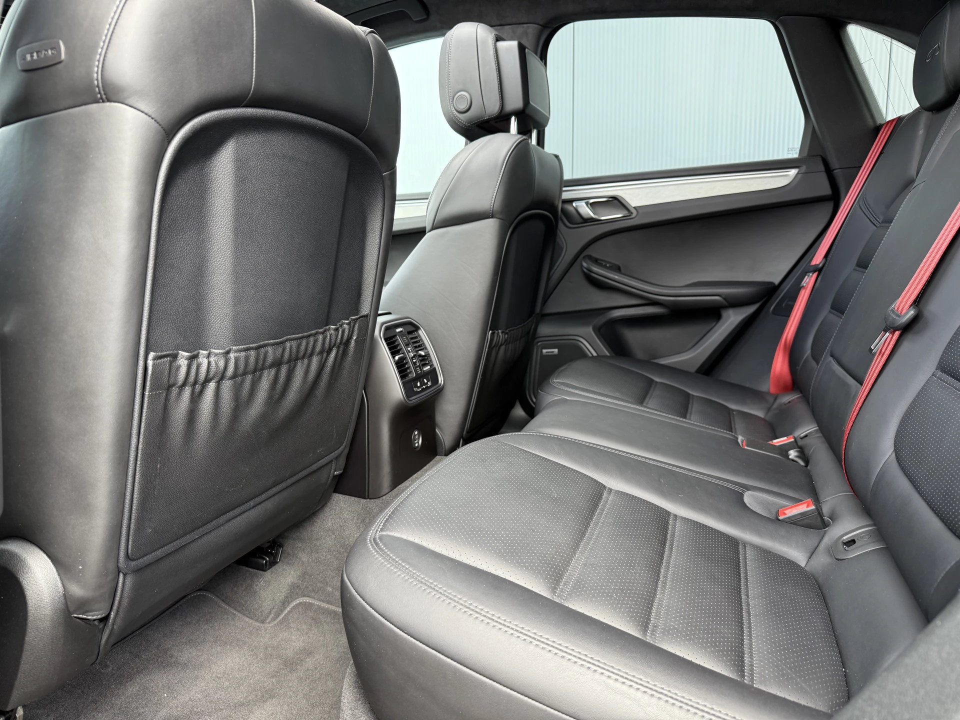 Hoofdafbeelding Porsche Macan