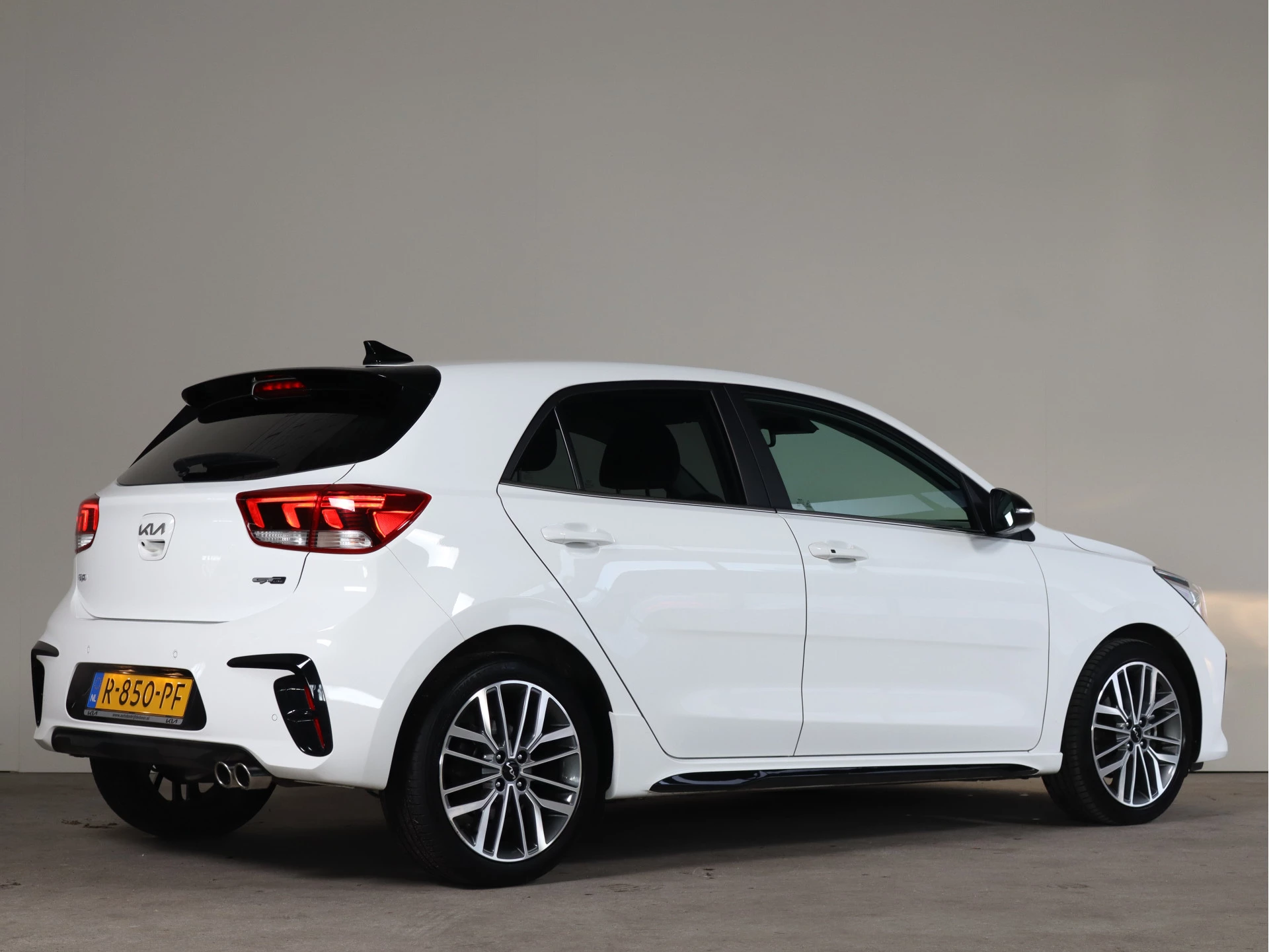 Hoofdafbeelding Kia Rio