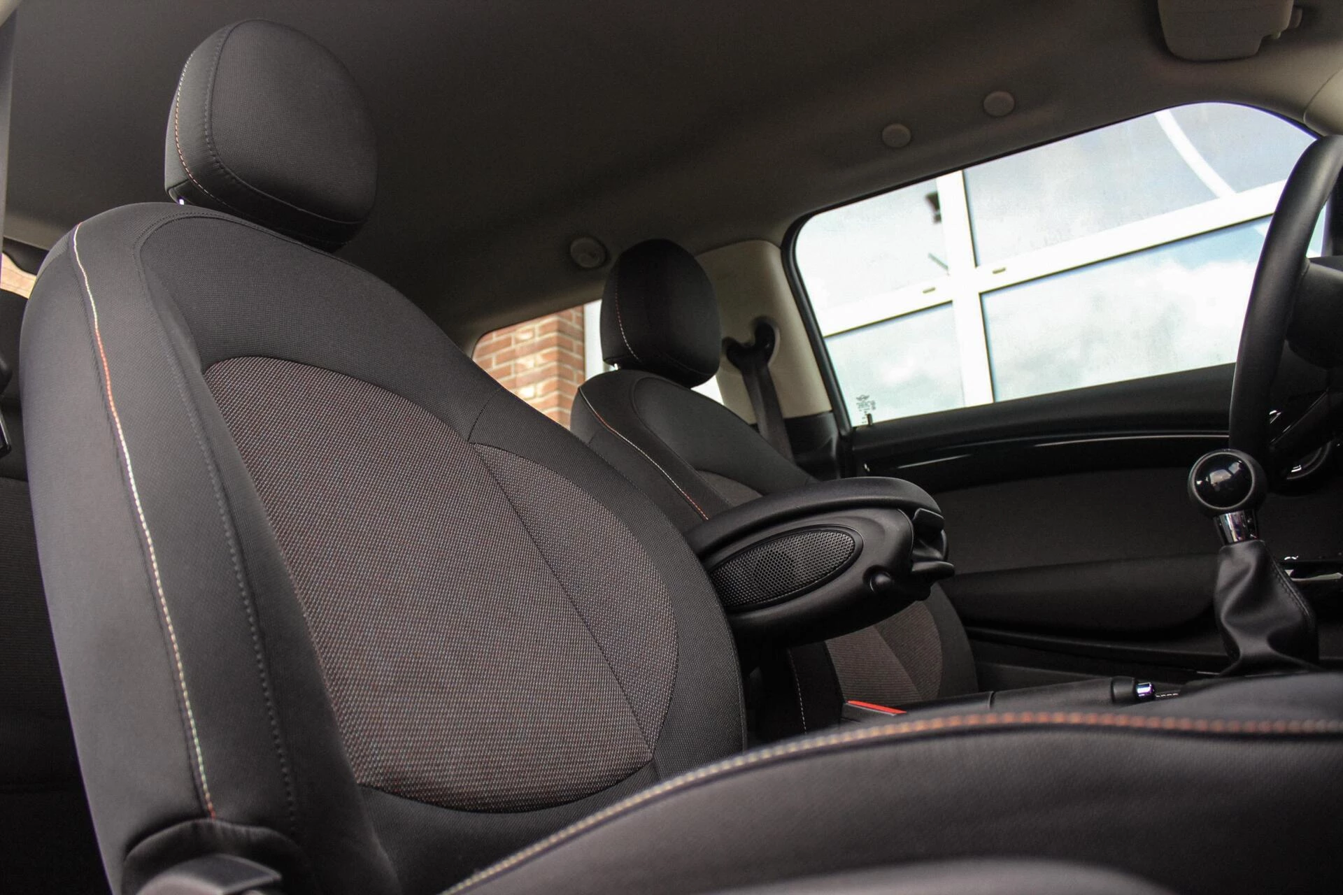 Hoofdafbeelding MINI One