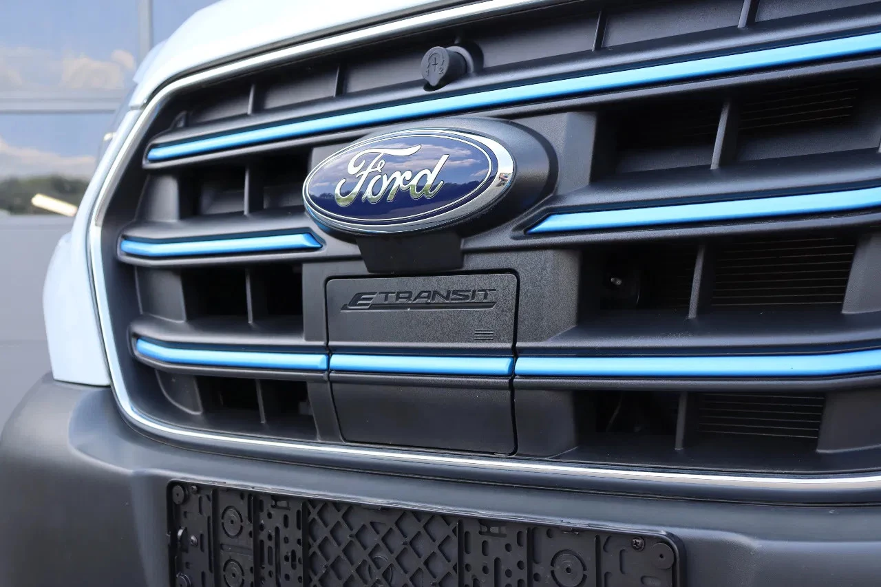 Hoofdafbeelding Ford E-Transit
