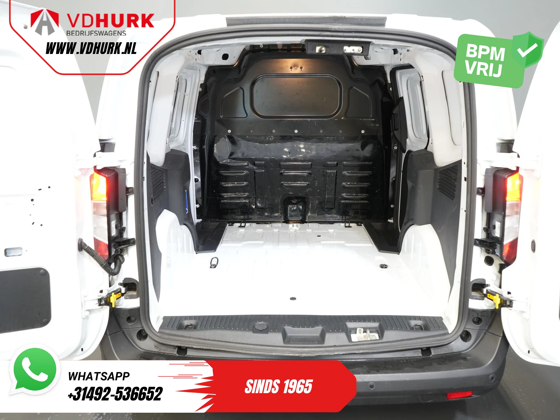 Hoofdafbeelding Ford Transit Courier