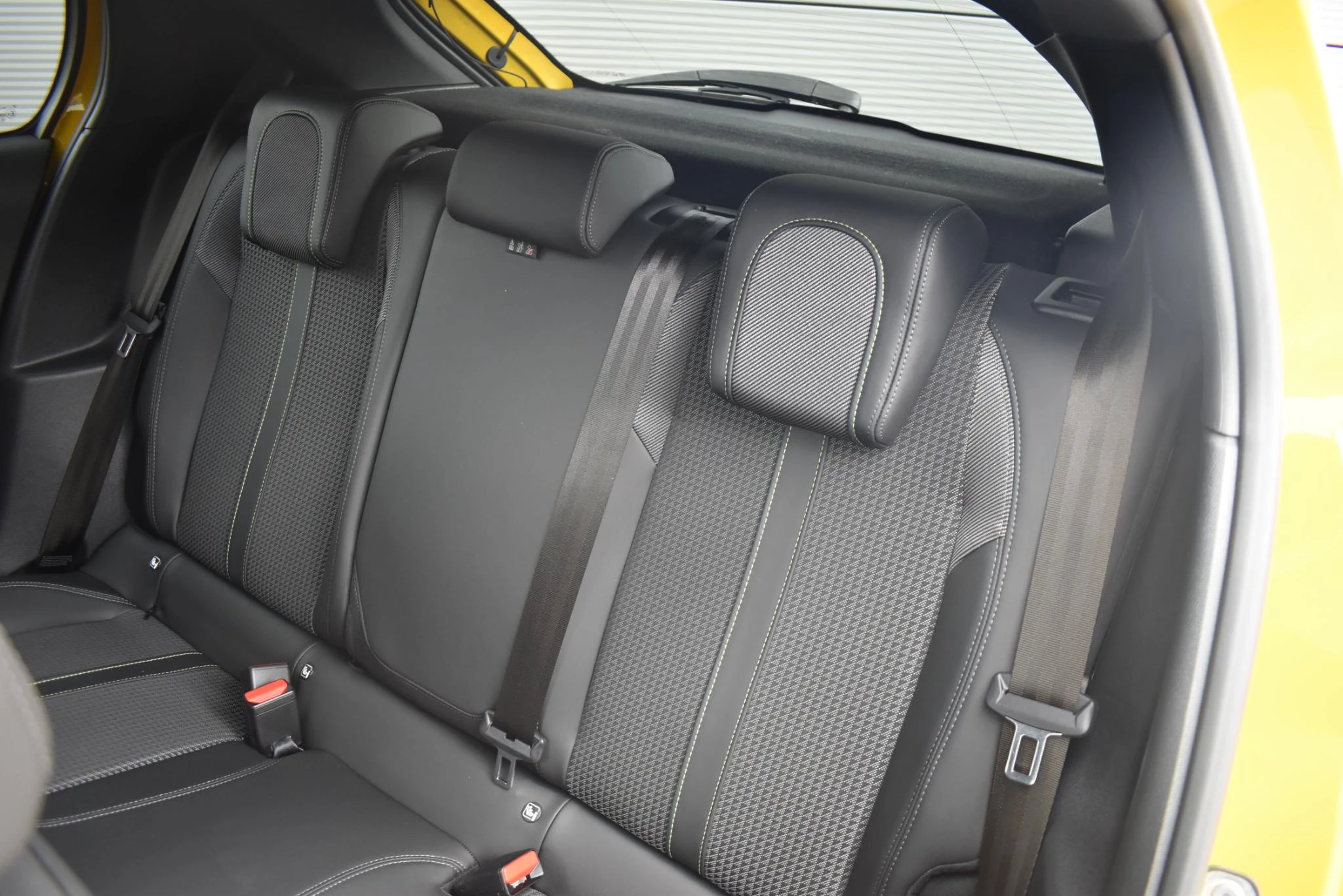Hoofdafbeelding Peugeot e-208