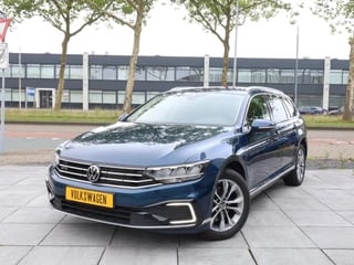 Volkswagen Passat Variant GTE 1.4 TSI PHEV 218PK | Achteruitrijcamera | Adaptive Cruise | Dodehoekdetectie | Carplay | Stoelverwarming |