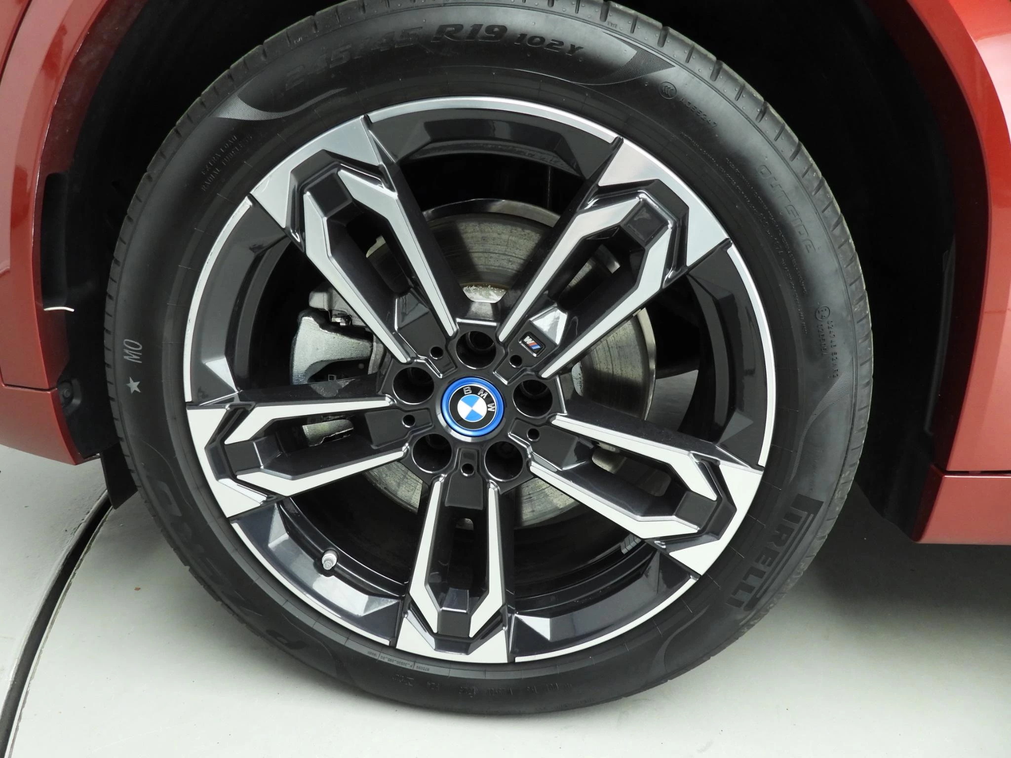 Hoofdafbeelding BMW iX2