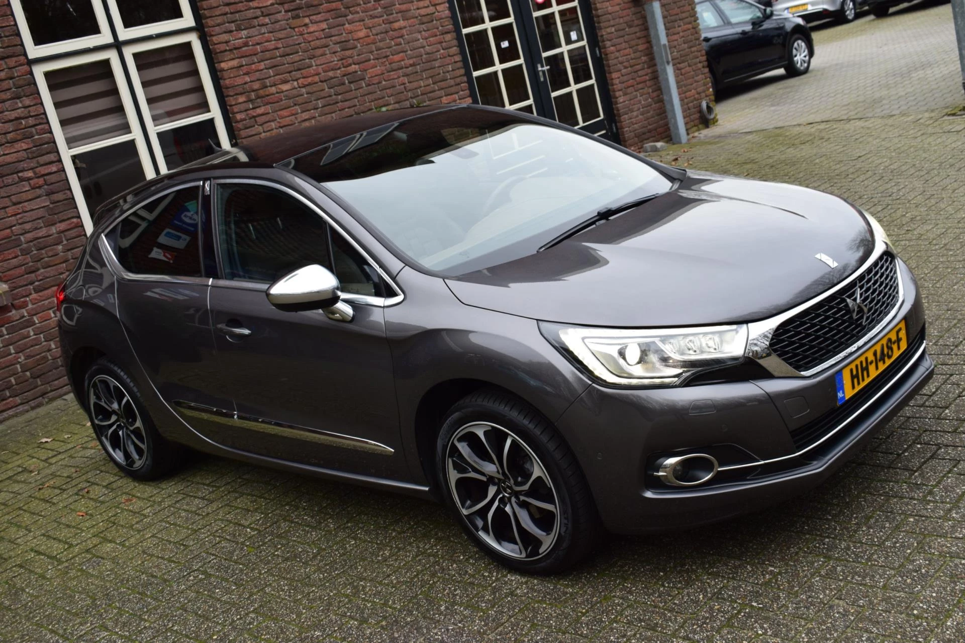 Hoofdafbeelding DS DS 4