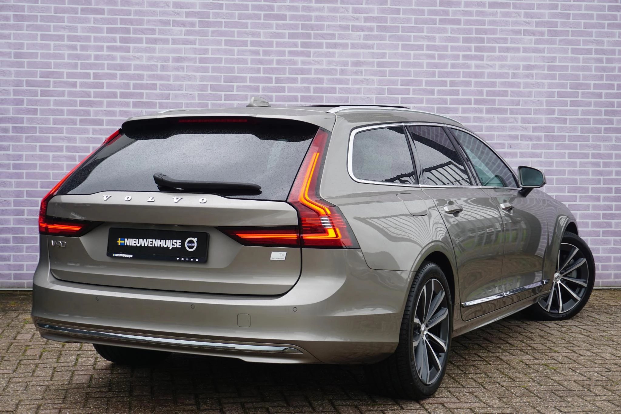 Hoofdafbeelding Volvo V90