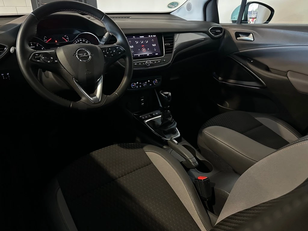 Hoofdafbeelding Opel Crossland X