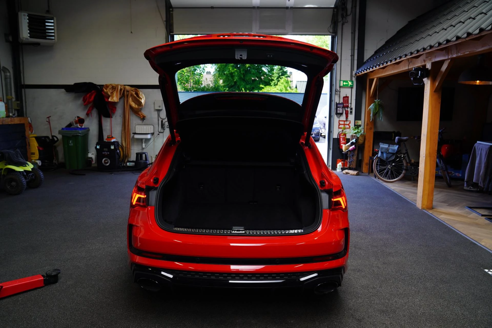 Hoofdafbeelding Audi RSQ3