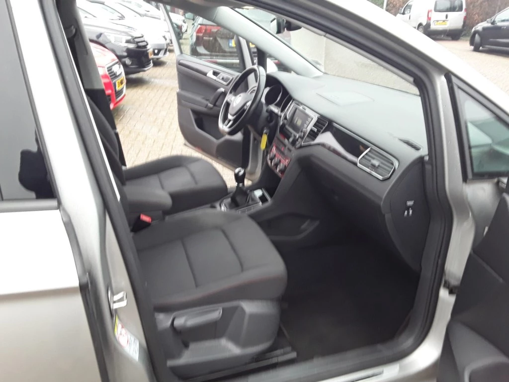 Hoofdafbeelding Volkswagen Golf Sportsvan