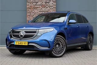 Mercedes-Benz EQC 400 4MATIC AMG Line 80 kWh | ex BTW € 44.500,- netto | Schuifdak | Head-up Display | Surround Camera | Trekhaak | Dodehoekassistent | Advanced Sound System | Stoelverwarming | Sfeerverlichting |