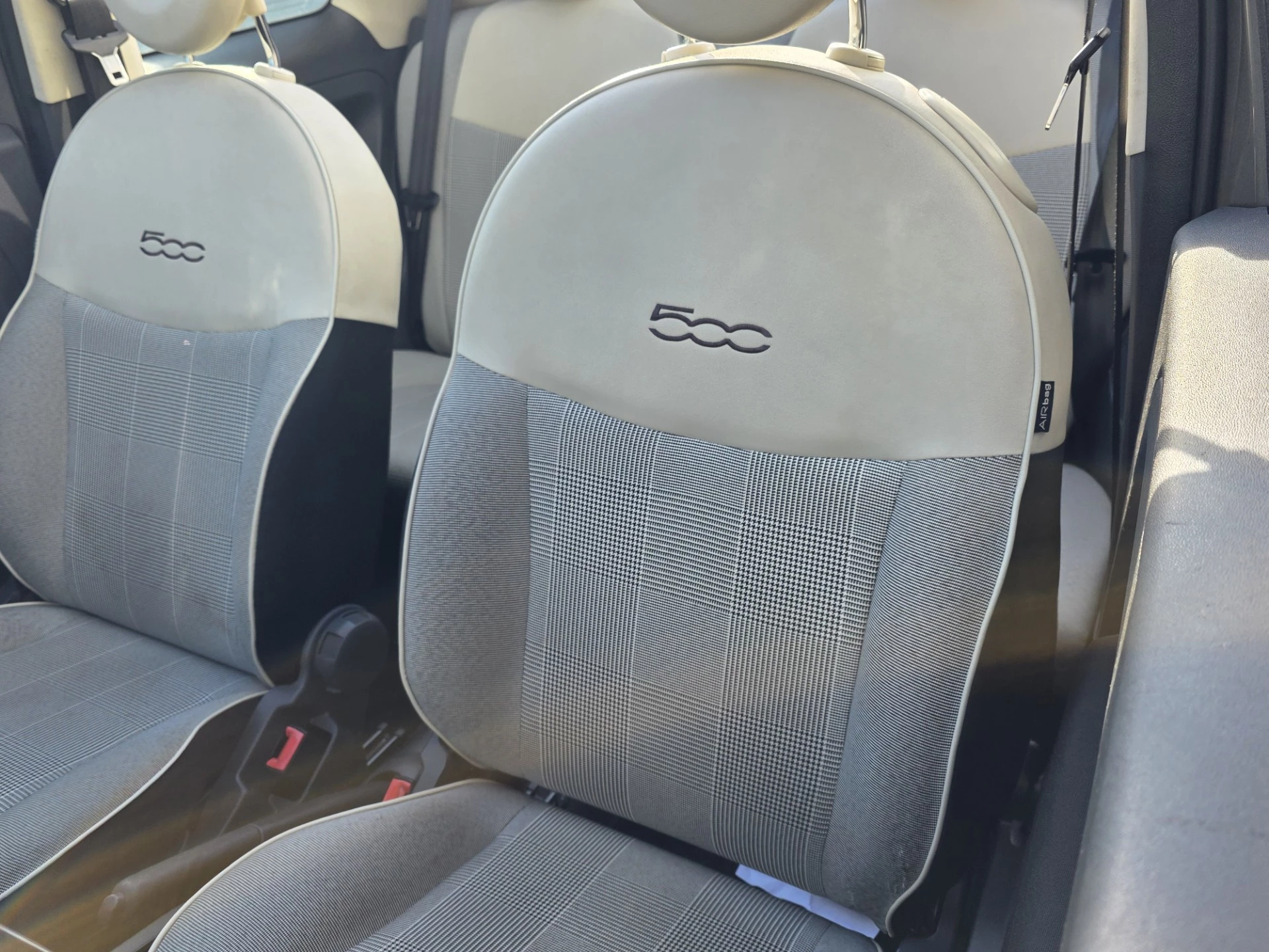 Hoofdafbeelding Fiat 500C