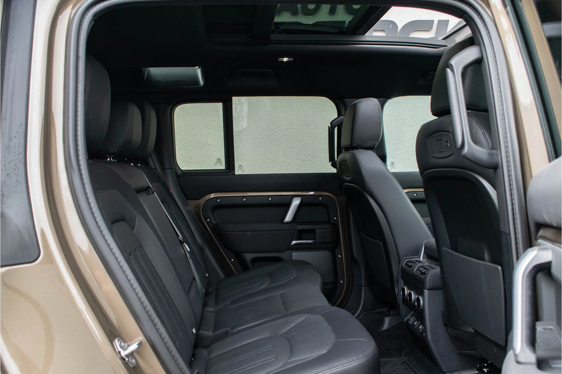 Hoofdafbeelding Land Rover Defender