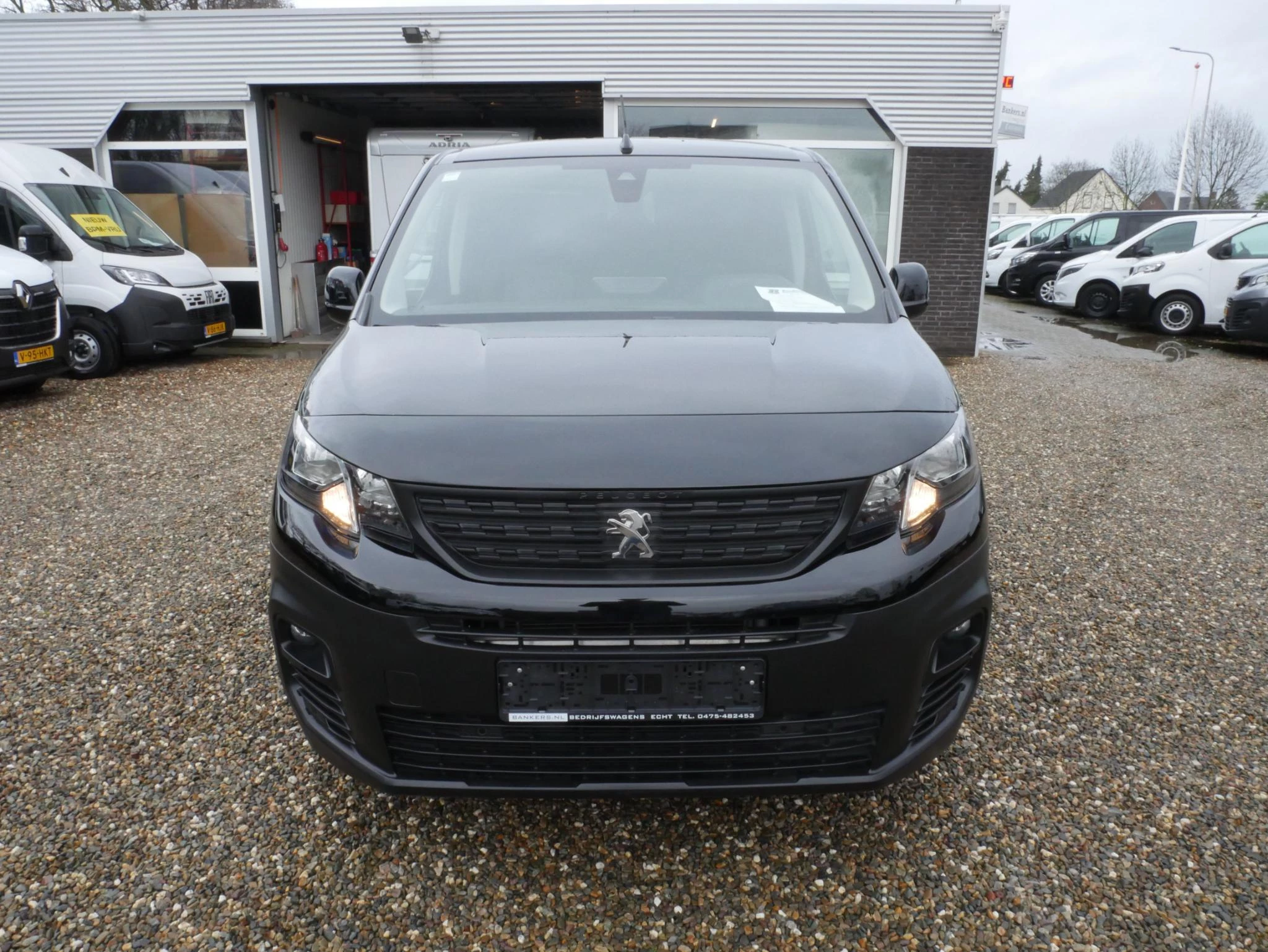 Hoofdafbeelding Peugeot e-Partner