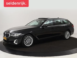 BMW 5-serie 530e Luxury Line | Panoramadak | Adaptive cruise | Leder | Massage | Head-Up | LaserLight | Carplay | Sfeerverlichting | Keyless | Navigatie | Achterbankverwarming | PHEV | Plug In