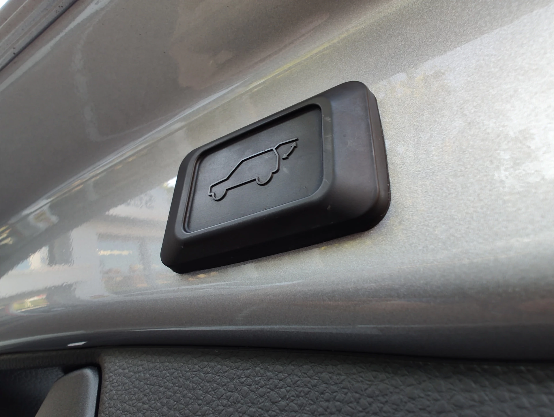 Hoofdafbeelding Suzuki Across