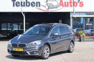 BMW 2-serie Gran Tourer 220d xDrive Luxury 7p. Head up display, Panormadak, Schuif- kanteldak, Adaptieve cruise control, Navigatie, Stoelverwarming