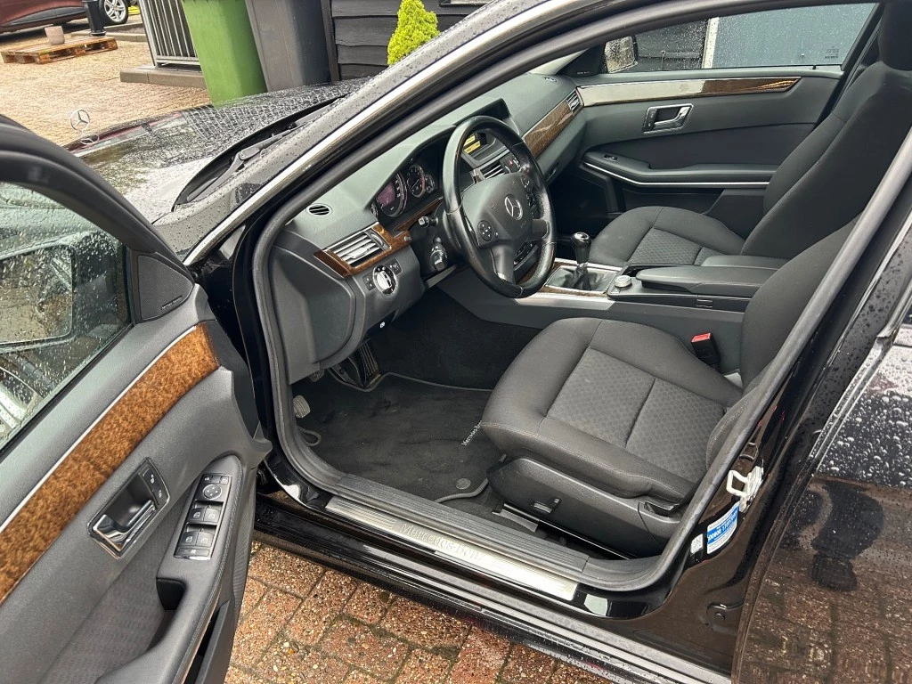 Hoofdafbeelding Mercedes-Benz 200