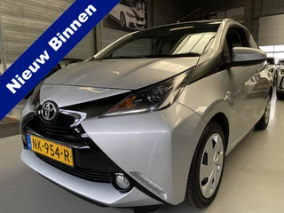 Toyota Aygo 1.0 VVT-i x-play Airco, Camera, Led