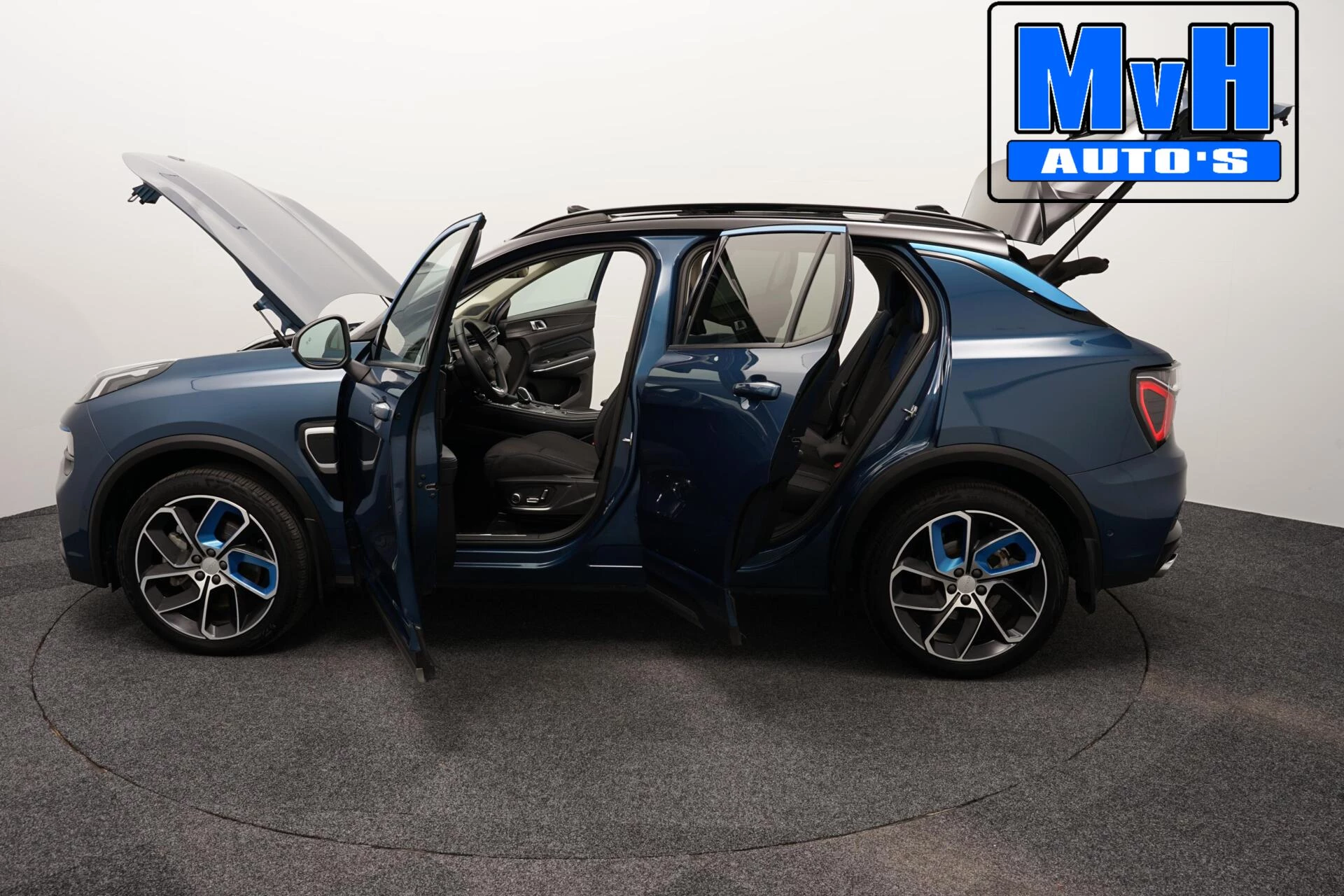 Hoofdafbeelding Lynk & Co 01