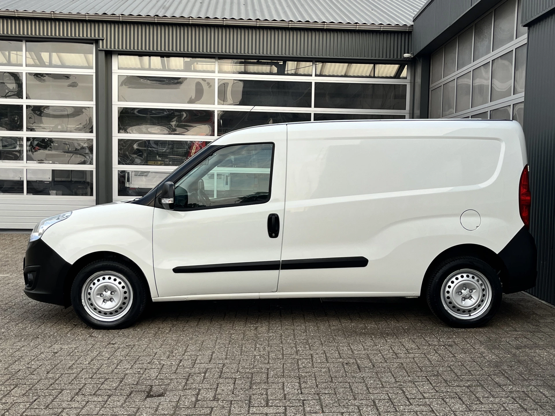 Hoofdafbeelding Opel Combo