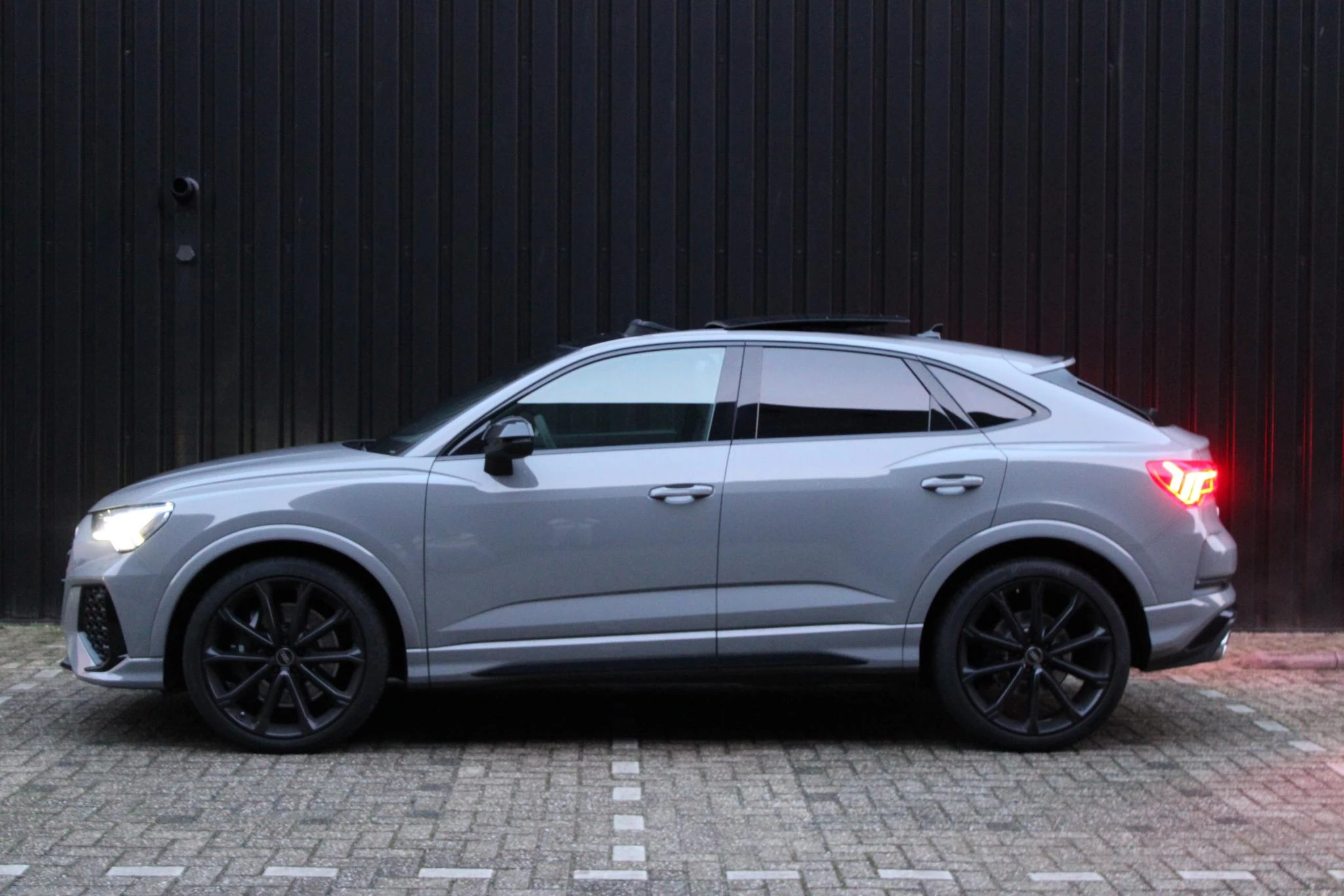 Hoofdafbeelding Audi RSQ3