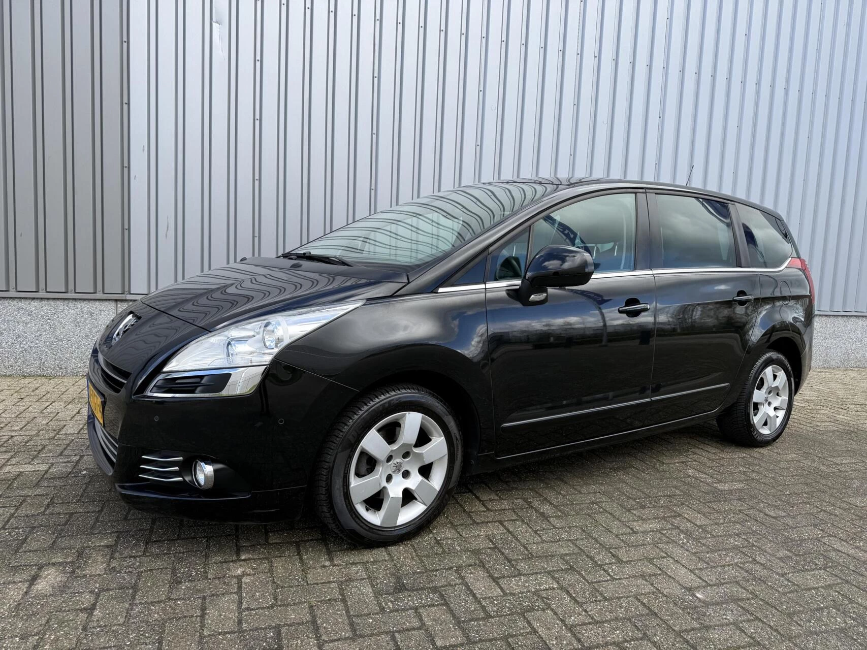 Hoofdafbeelding Peugeot 5008