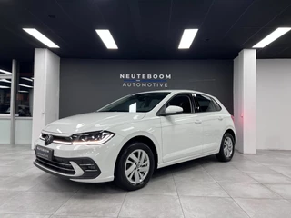 Hoofdafbeelding Volkswagen Polo Volkswagen Polo 1.0 TSI Highline|Carplay|Virtual| IQ-Light |