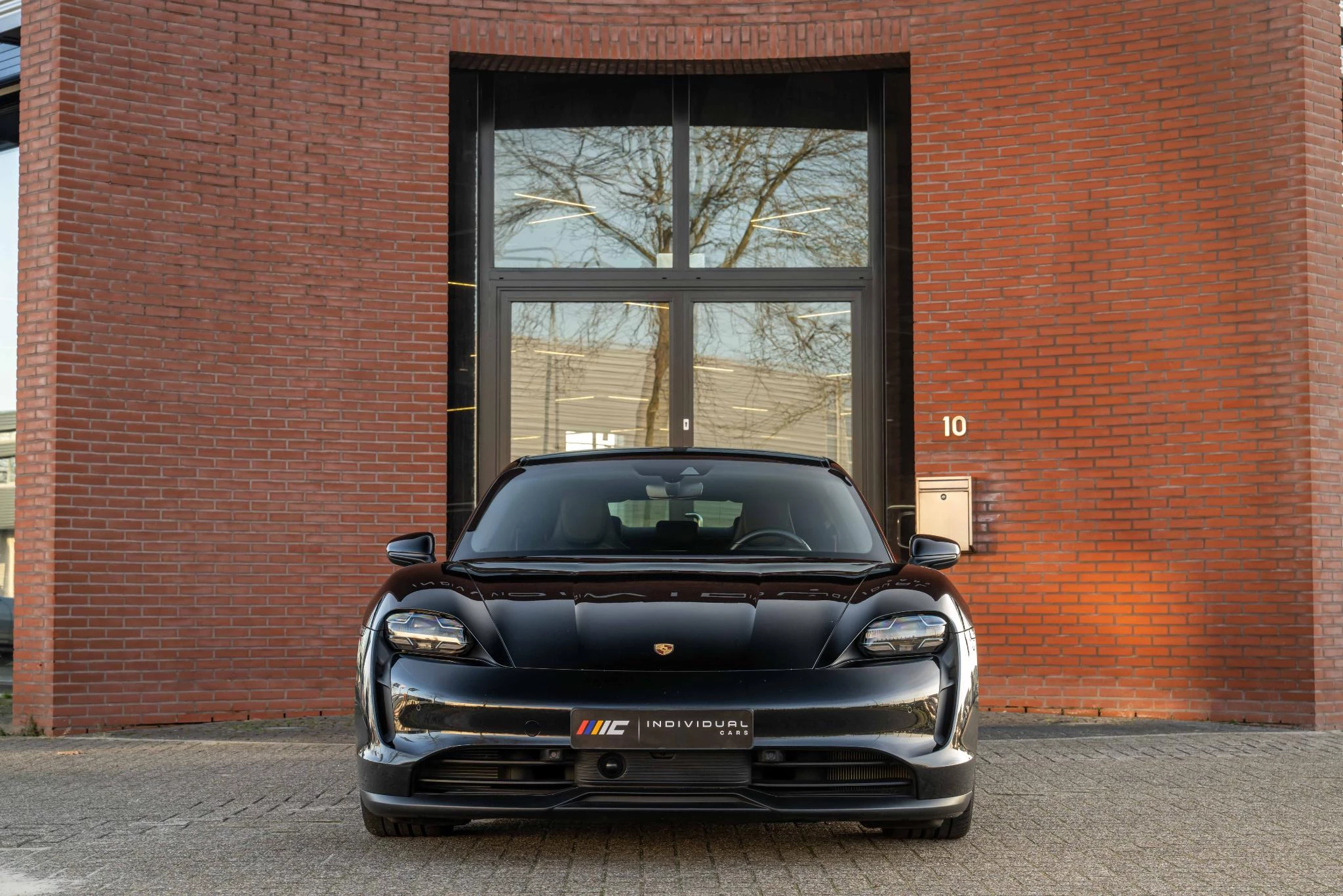 Hoofdafbeelding Porsche Taycan