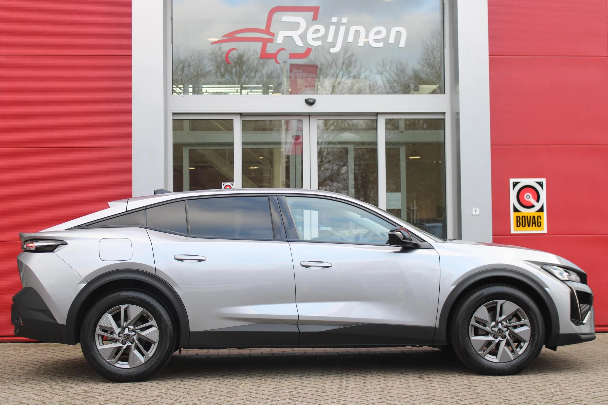 Hoofdafbeelding Peugeot 408