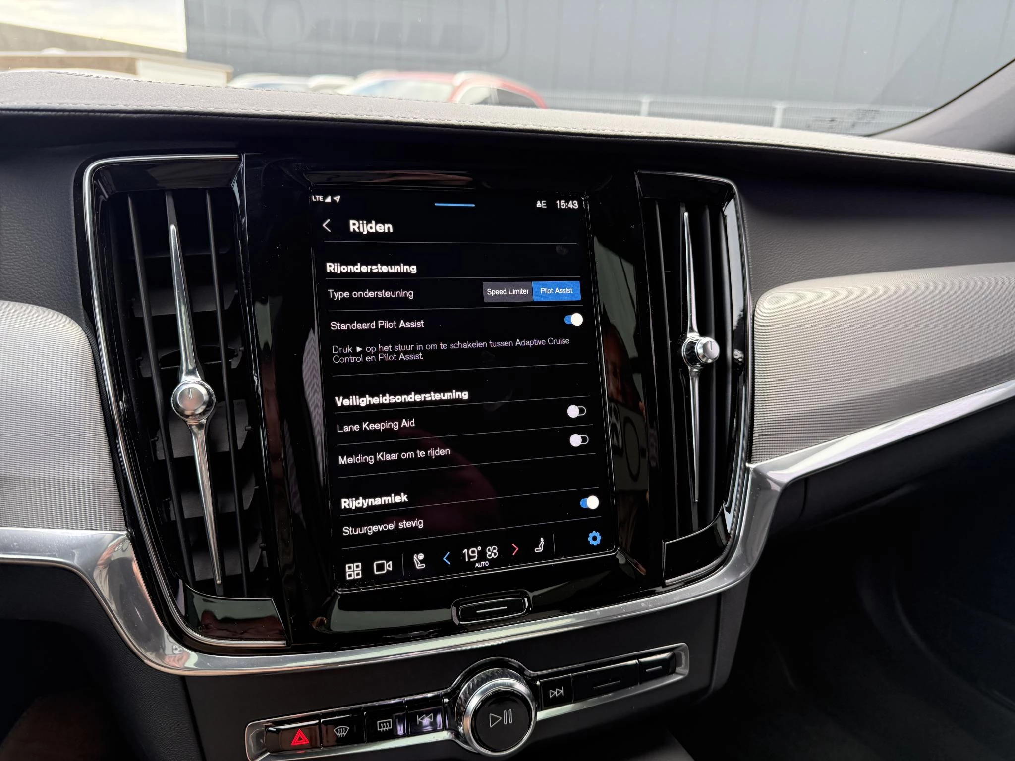 Hoofdafbeelding Volvo V90