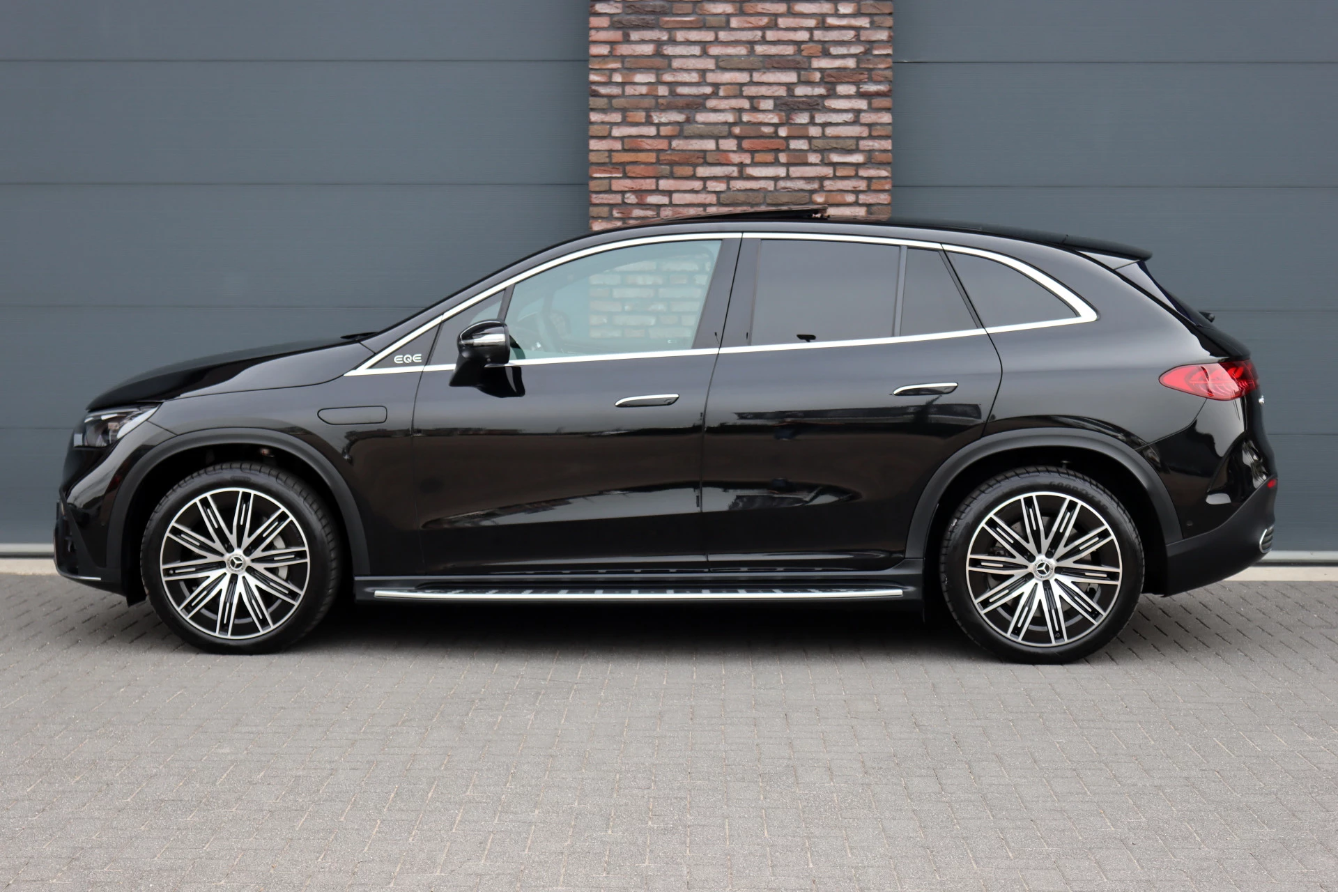 Hoofdafbeelding Mercedes-Benz EQE