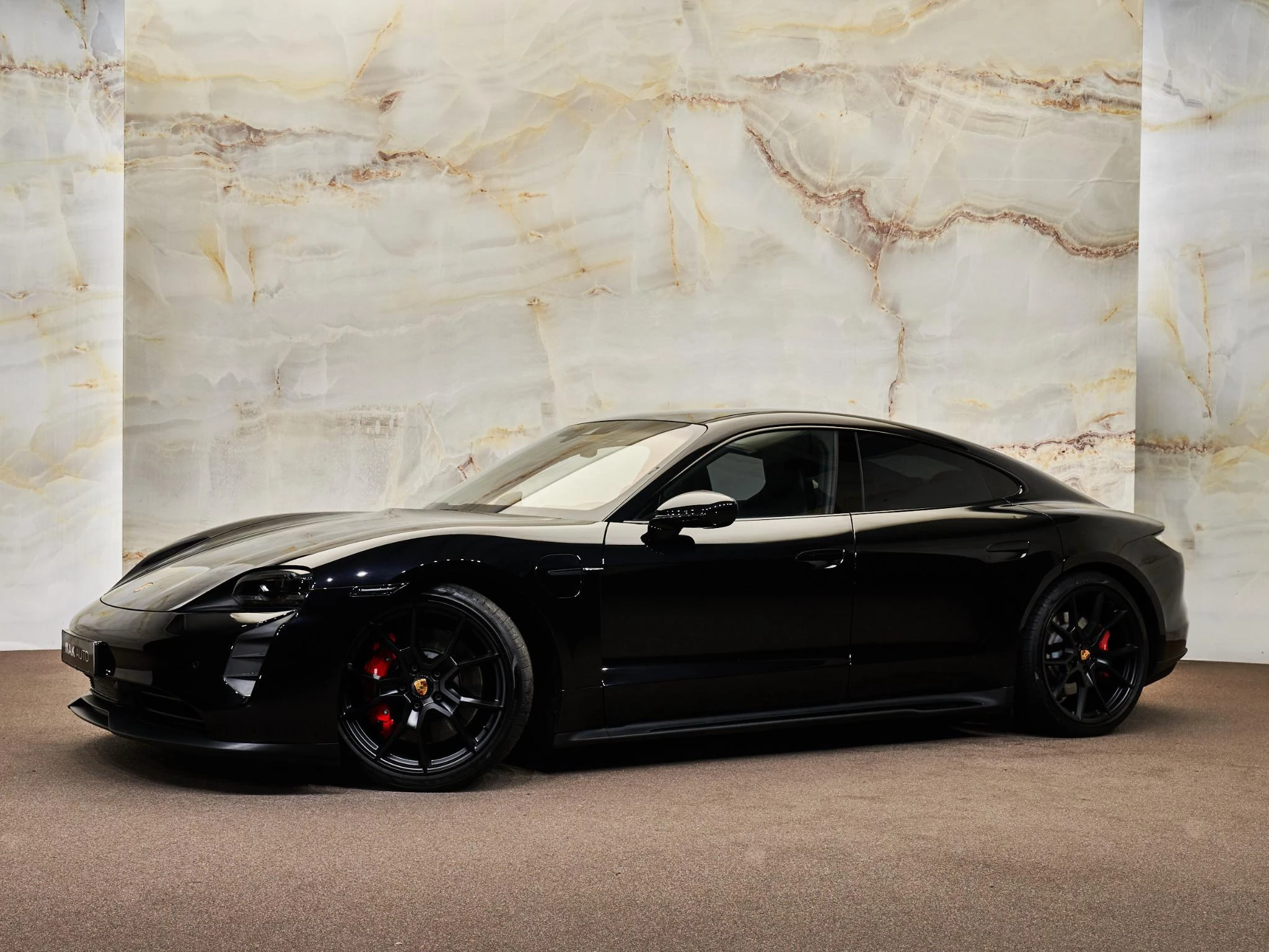 Hoofdafbeelding Porsche Taycan