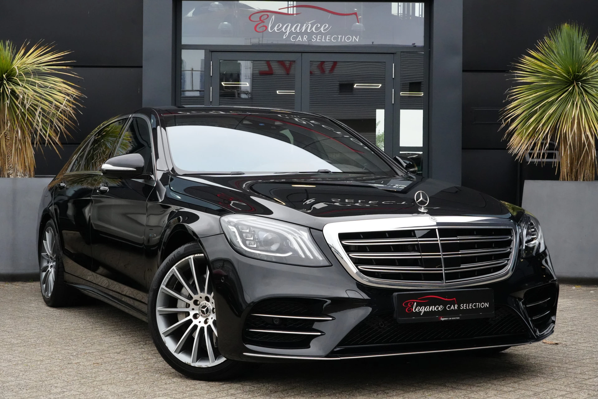 Hoofdafbeelding Mercedes-Benz S-Klasse