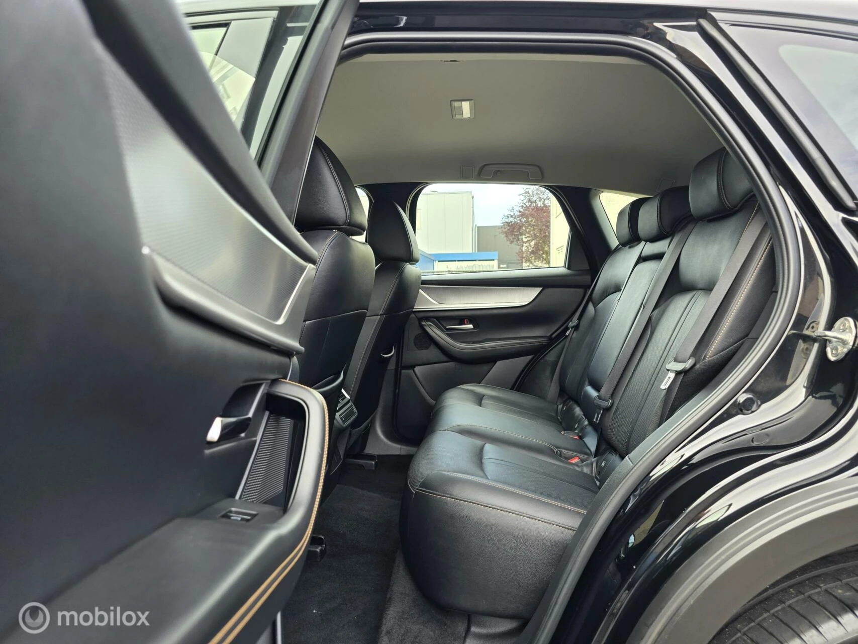 Hoofdafbeelding Mazda CX-60